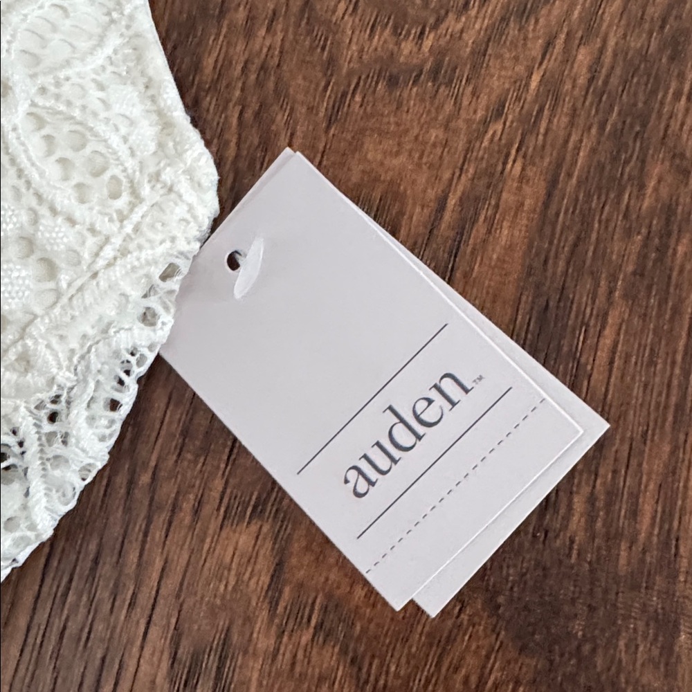 Auden Lace Padded Bralette - Picture 4 of 9